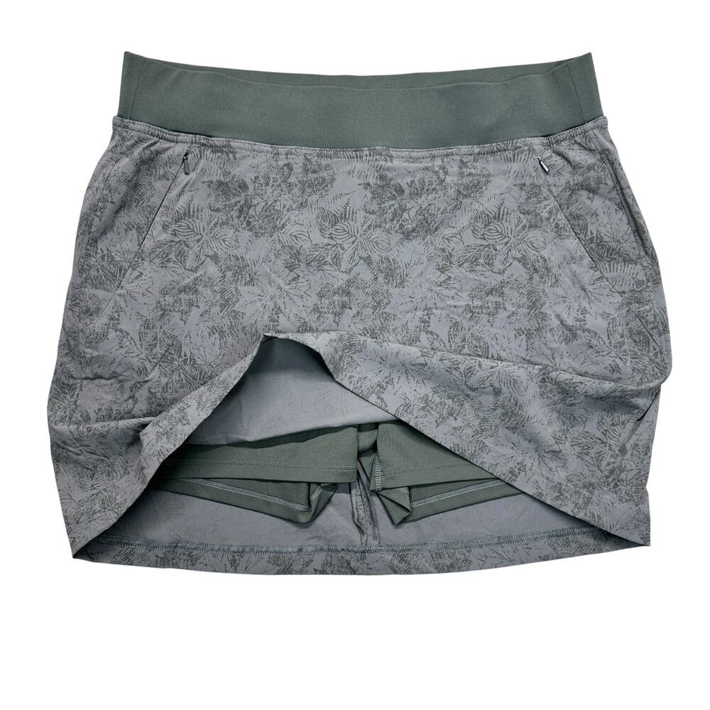 Eddie Bauer Skort Women's 12 Stretch Hiking Travel Zip Pockets Gray Floral